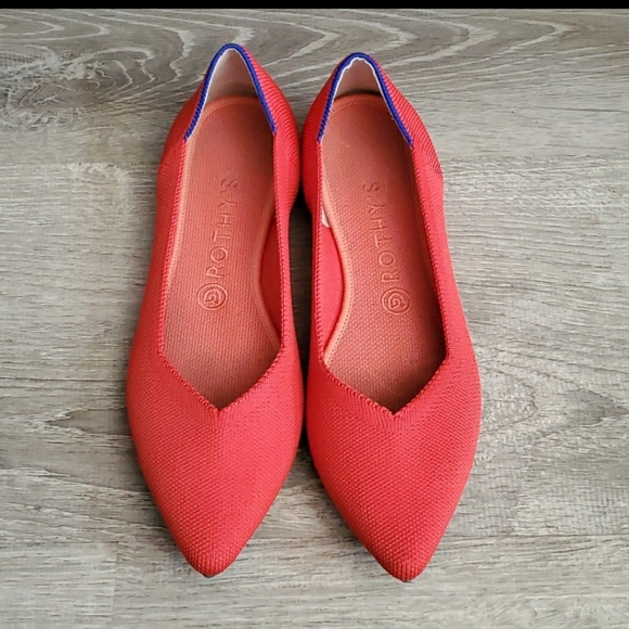 9.5 Rothys Tangerine Point Flats - Picture 2 of 4